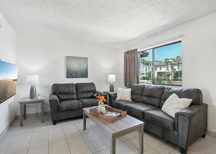 127 Fully Furnished 1br Suite-prime Location Apartment